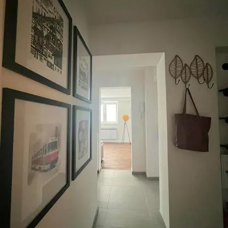 아파트 Spacious 2-bedroom In The Old Town *