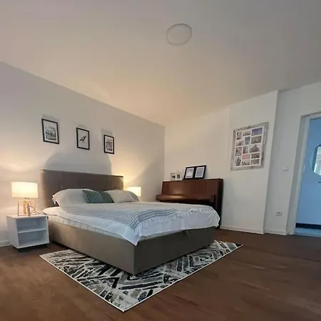 아파트 Spacious 2-bedroom In The Old Town 사라예보